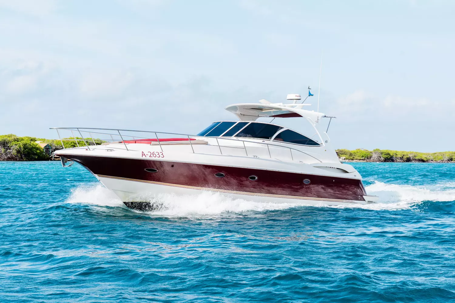 Exclusive 47ft Yacht Charter Rental Aruba
